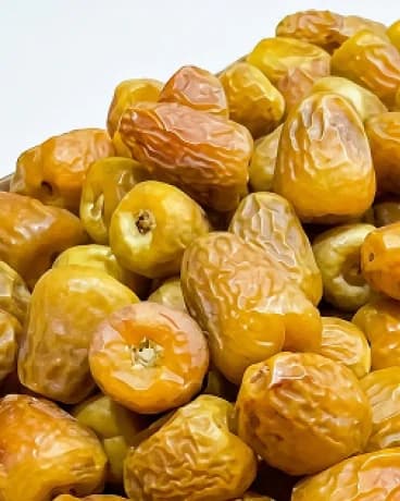 Golden Mufattal Premium dates up close